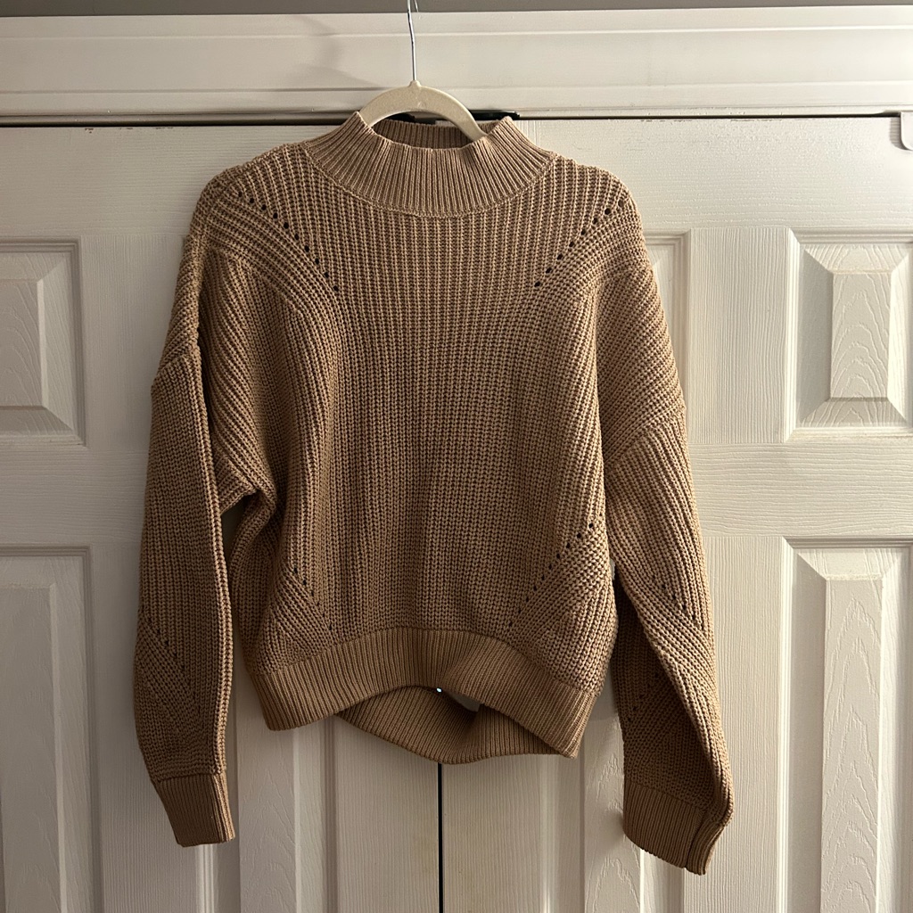 Backless Sweater